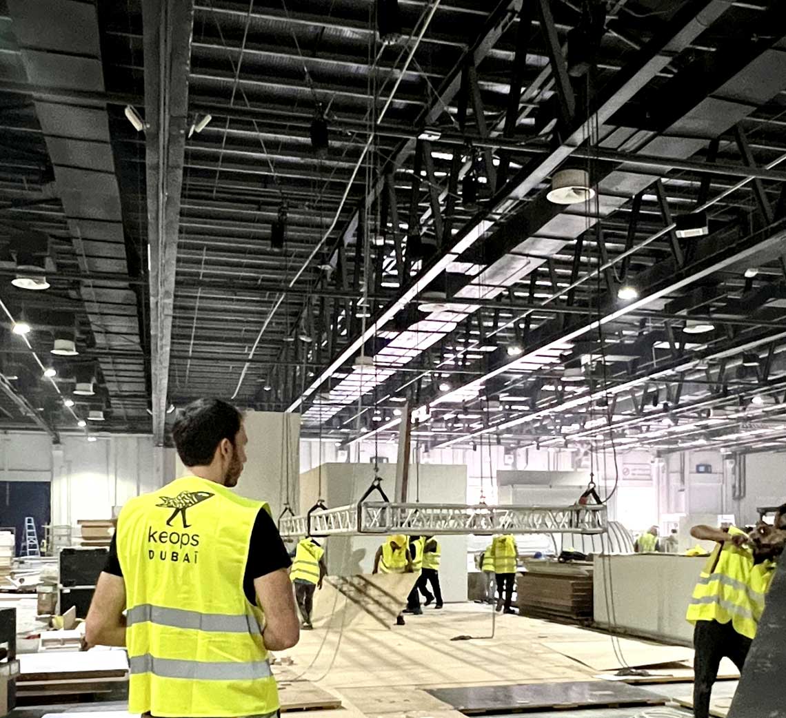 equipe-montage-dubai
