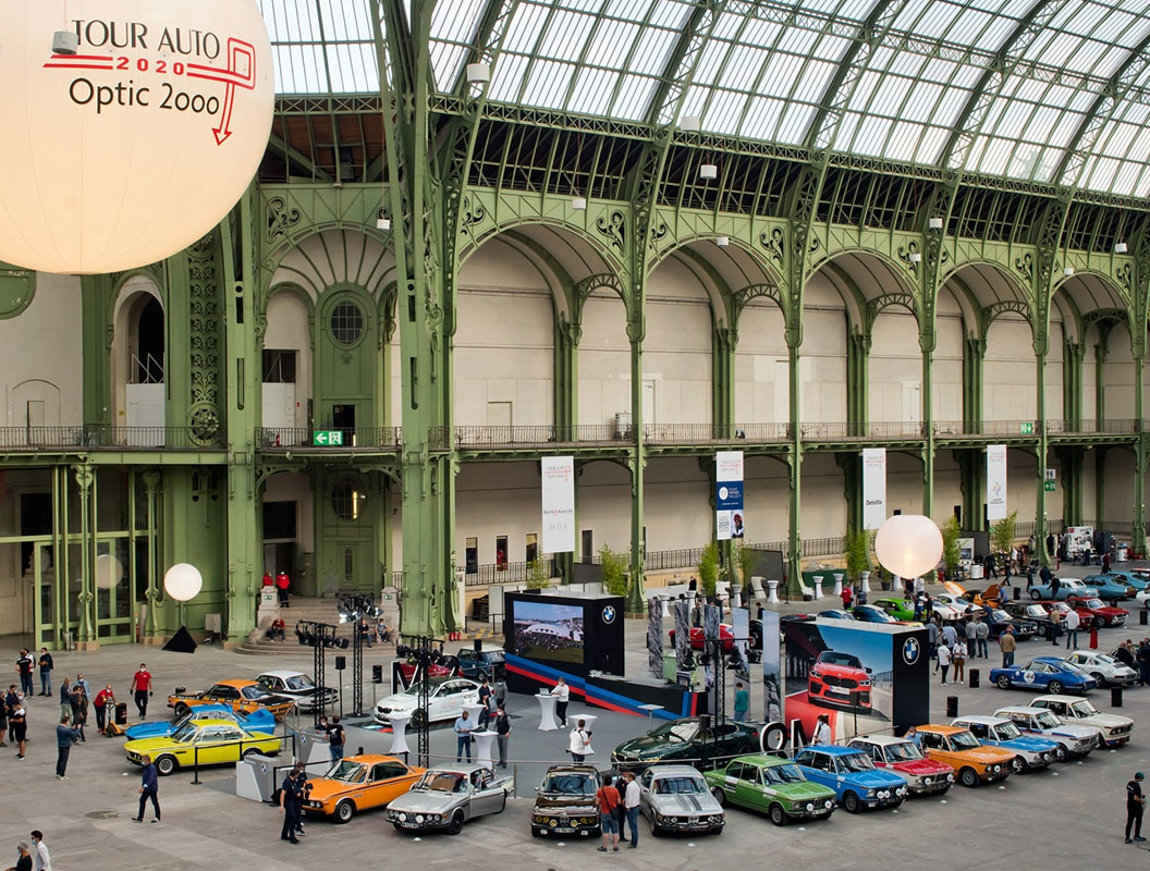 BMW-standiste-Paris-Grand-PalaisV2